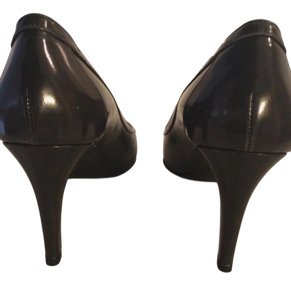 GIORGIO ARMANI BLack Leather, Pointed Toe Asymetric Vamp Pumps Wm Sz 39.5 Italy - Picture 7 of 12